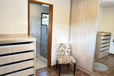 Casa &agrave; venda - 234m&sup2; - Loteamento Parque Residencial Serras de Atibaia II