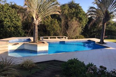 Casa para alugar - 606m&sup2; - NOVA GARD&Ecirc;NIA