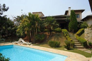 Casa &agrave; venda - 300m&sup2; - Condom&iacute;nio Shambala I