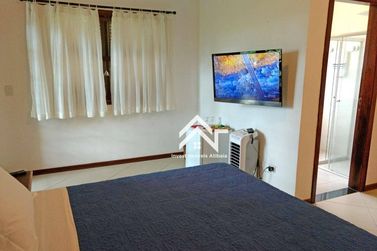 Casa &agrave; venda - 480m&sup2; - Jardim dos Pinheiros