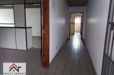 Sal&atilde;o Comercial para alugar - 139m&sup2; - Centro