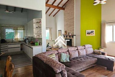 Casa para alugar - 235m&sup2; - Condom&iacute;nio Figueira Garden