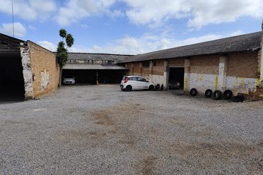 Terreno &agrave; venda - 1566m&sup2; - Centro