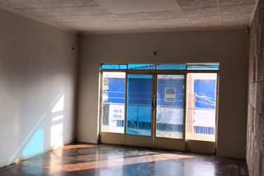 Casa para alugar - CENTRO