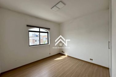 Apartamento &agrave; venda - 227m&sup2; - Centro