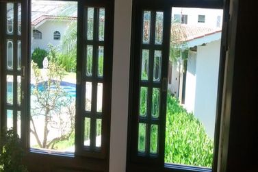 Casa &agrave; venda - 1000m&sup2; - Jardim das Flores