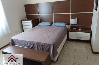 Casa &agrave; venda - 240m&sup2; - Jardim Paulista
