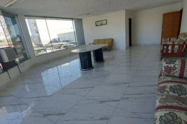 Sal&atilde;o Comercial para alugar - 48m&sup2; - Centro