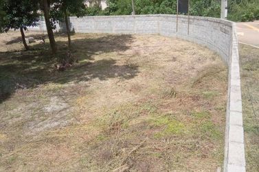 Terreno &agrave; venda - 633m&sup2; - Vit&oacute;ria R&eacute;gia