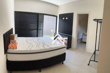 Casa &agrave; venda - 730m&sup2; - Condominio Porto Atibaia