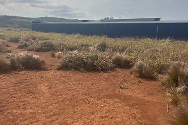 Terreno &agrave; venda - 3007m&sup2; - Loteamento Parque Serras de Atibaia I