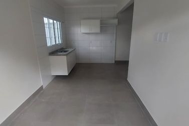 Casa para alugar - 55m&sup2; - LOTEAMENTO JARDIM MORUMBI