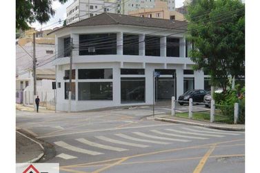 Sal&atilde;o Comercial para alugar - 139m&sup2; - Centro
