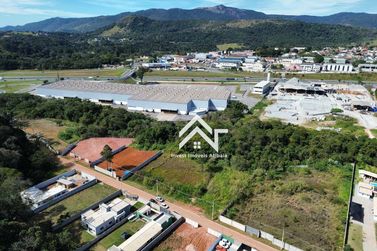 Terreno &agrave; venda - 2100m&sup2; - Jardim Est&acirc;ncia Brasil