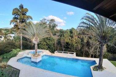Casa para alugar - 606m&sup2; - NOVA GARD&Ecirc;NIA