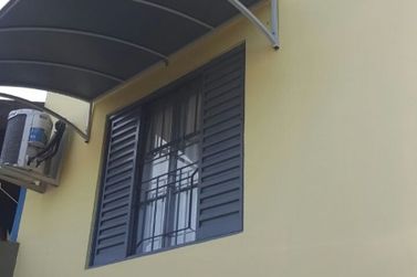 Casa &agrave; venda - 180m&sup2; - JARDIM CEREJEIRAS