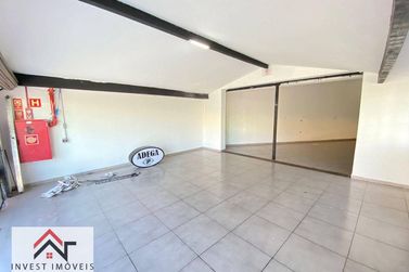 Sal&atilde;o Comercial para alugar - 180m&sup2; - Cidade Sat&eacute;lite