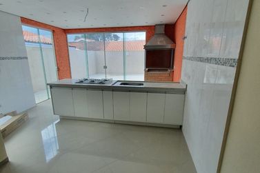 Casa &agrave; venda - LOANDA