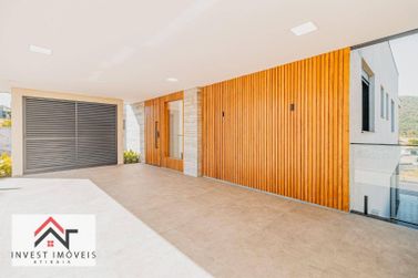 Casa &agrave; venda - 298m&sup2; - Residencial Green Village