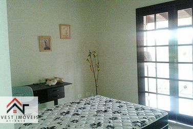 Casa para alugar - 450m&sup2; - Country R. F&eacute;lix
