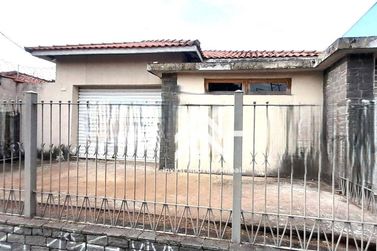 Sala Comercial &agrave; venda - 250m&sup2; - Centro