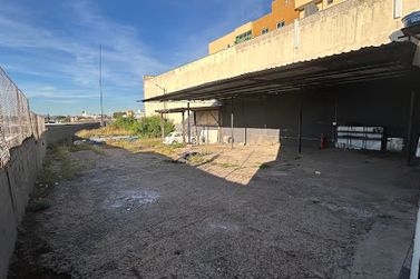 Sal&atilde;o Comercial para alugar - 658m&sup2; - Jardim Alvin&oacute;polis