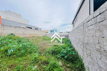 Terreno &agrave; venda - 350m&sup2; - Nova Cerejeira