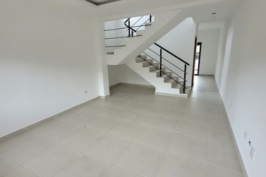 Casa &agrave; venda - 110m&sup2; - Jardim do Lago