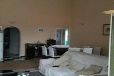 Casa &agrave; venda - 590m&sup2; - Campos de Atibaia