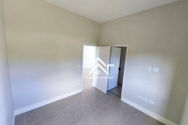 Casa &agrave; venda - 193m&sup2; - Loteamento Parque Residencial Serras de Atibaia II