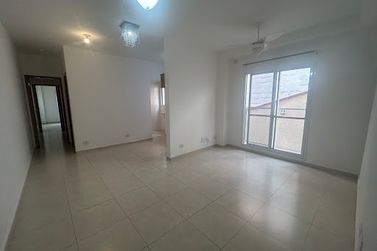 Apartamento para alugar - 70m&sup2; - Vila Giglio