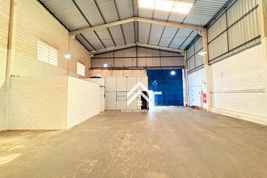 Sal&atilde;o Comercial para alugar - 584m&sup2; - Vila Industrial