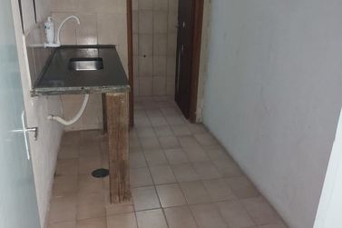 Sal&atilde;o Comercial para alugar - 100m&sup2; - VILA THAIS