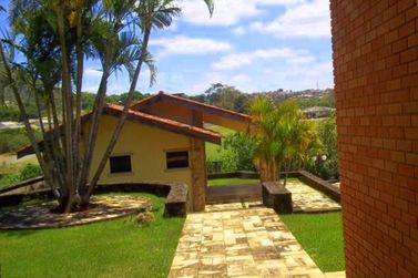 Casa &agrave; venda - 1667m&sup2; - Parque Arco Iris