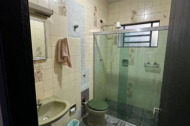 Casa &agrave; venda - 300m&sup2; - Alvin&oacute;polis