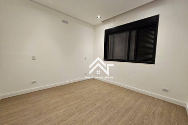Casa &agrave; venda - 313m&sup2; - Condom&iacute;nio Granville