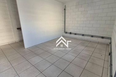 Sal&atilde;o Comercial para alugar - 285m&sup2; - Recreio Estoril