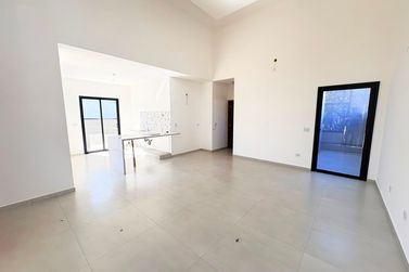Casa &agrave; venda - 153m&sup2; - Jardim Jaragu&aacute;