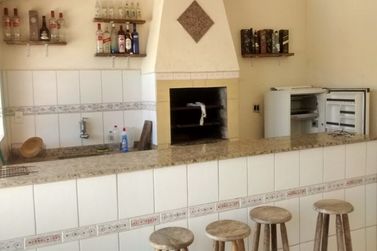 Casa &agrave; venda - 300m&sup2; - Vila Giglio