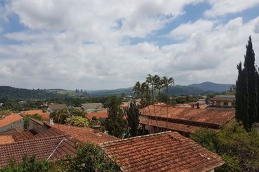 Casa &agrave; venda - 360m&sup2; - Loanda