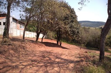 Terreno &agrave; venda - 1000m&sup2; - Vit&oacute;ria R&eacute;gia