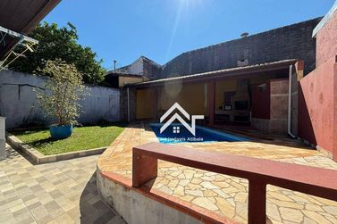 Casa para alugar - 212m&sup2; - Jardim do Lago