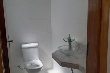 Casa &agrave; venda - 424m&sup2; - VILA ESPERIA OU GIGLIO