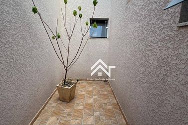 Casa &agrave; venda - 94m&sup2; - Jardim Brogot&aacute;