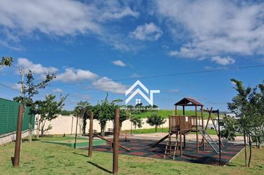 Terreno &agrave; venda - 383m&sup2; - N&uacute;cleo Residencial Jo&atilde;o Corradine