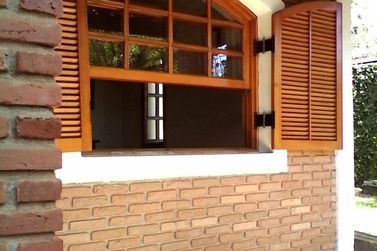 Ch&aacute;cara &agrave; venda - 320m&sup2; - Jardim Est&acirc;ncia Brasil