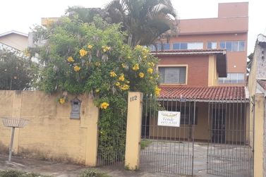 Casa &agrave; venda - 300m&sup2; - ATIBAIA JARDIM