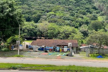Casa &agrave; venda - TANQUE