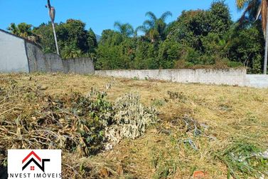 Terreno &agrave; venda - 720m&sup2; - Vila Petr&oacute;polis