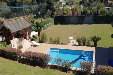 Ch&aacute;cara &agrave; venda - 600m&sup2; - Jardim Est&acirc;ncia Brasil